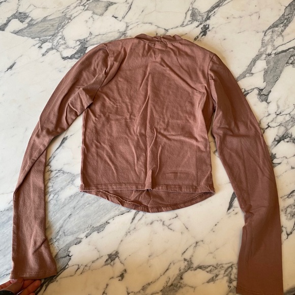 Brown Long Sleeve Crop Top - Picture 4 of 4